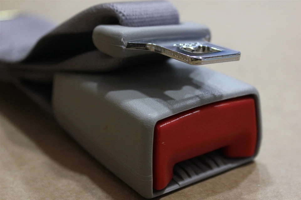 2002 LS Rear Seat Belts-Buckle End 2W4Z5460044AAE Right Lincoln FORD OEM Factory - Image 3 of 4