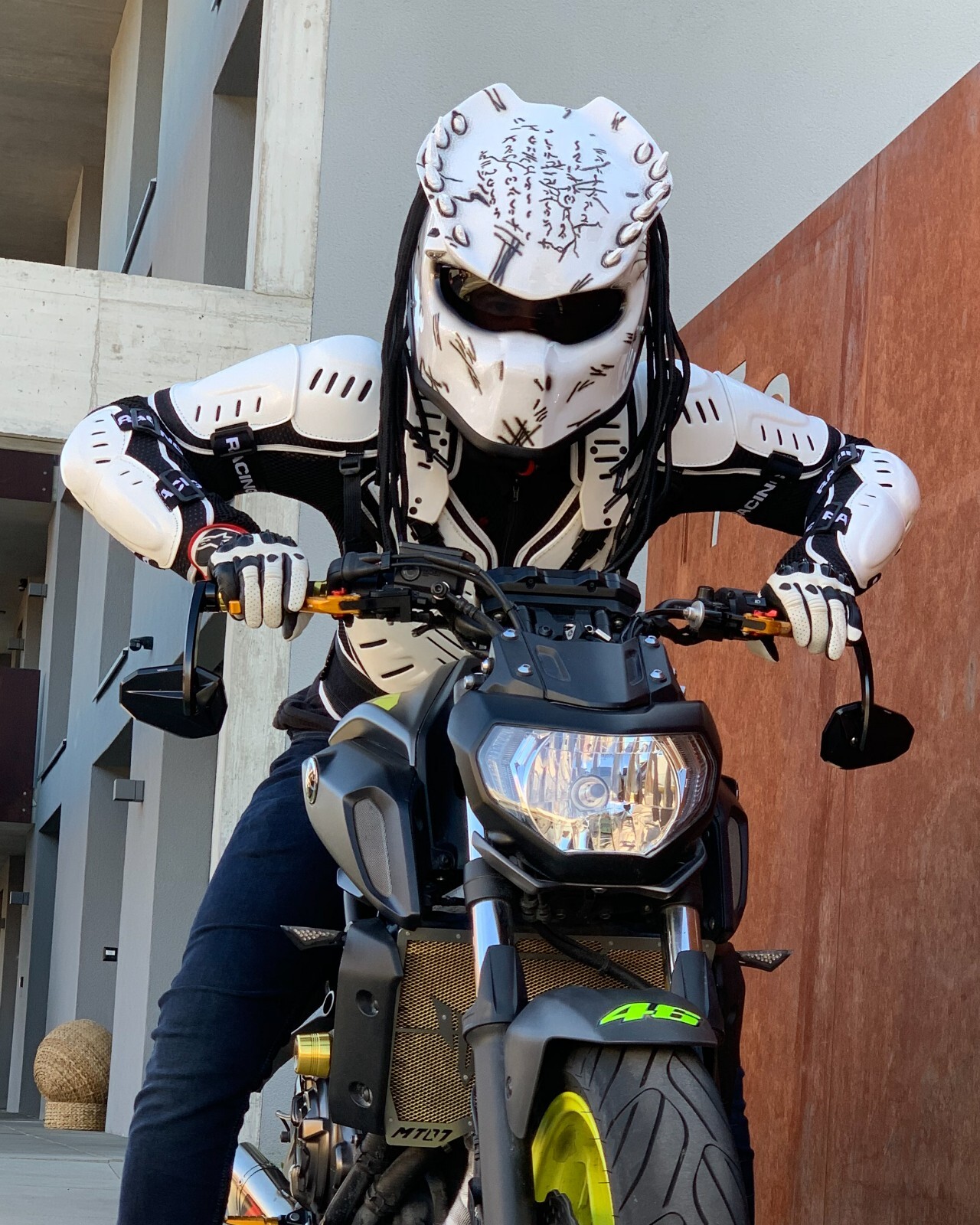 TOP PREDATOR MOTORCYCLE HELMET FIRE STYLE (DOT & ECE CERTIFI
