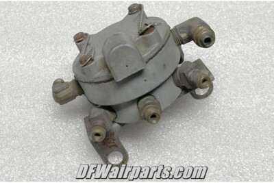 631351-5, Continental Aircraft Engine Fuel Flow Divider Manifold Valve