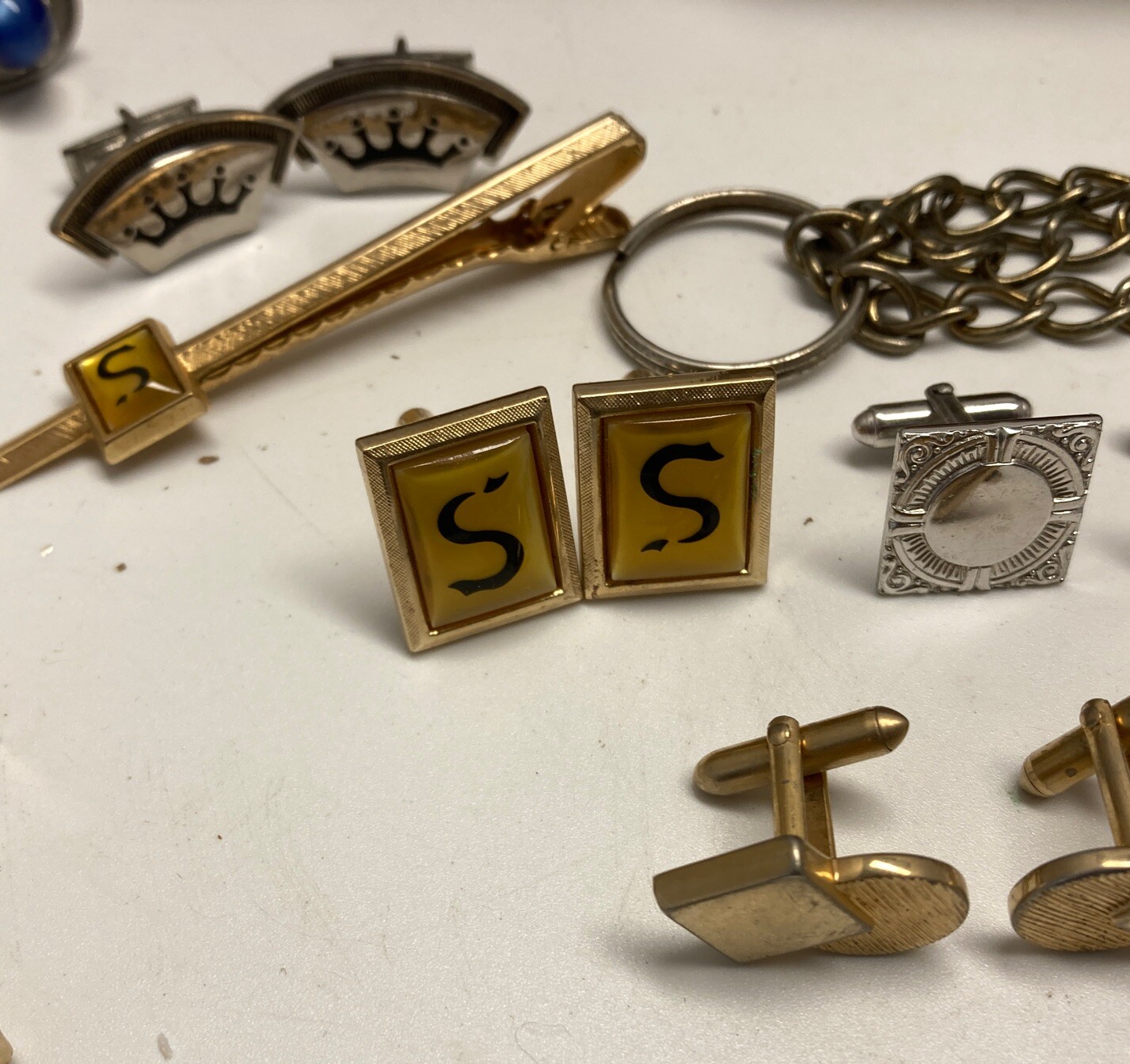 Pure Vintage 1950s Box Collection Of Bow ties And… - image 9