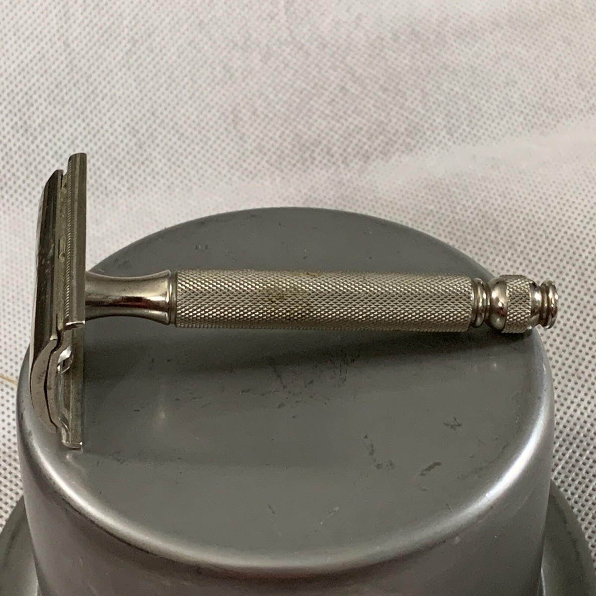 Vintage 1930's Gillette Silver Tone Safety Razor Pat. Off Made In