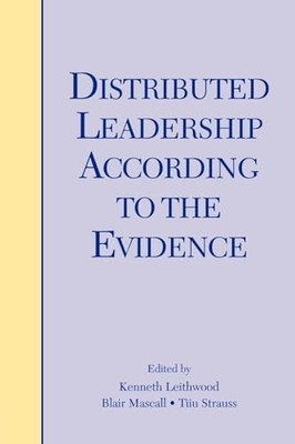 Distributed Leadership According to the Evidence Paperback / softback Book The