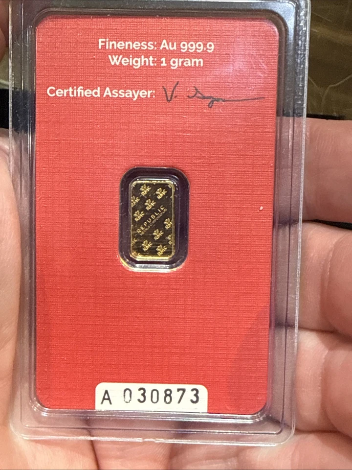Barra de oro fino de 1 gramo RMC Republic Metals Corporation 999,9 sellada en ensayo Foto 4 de 4