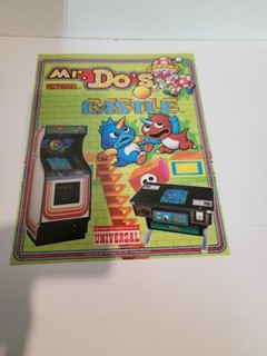Flyer UNIVERSAL MR DO'S CASTLE Arcade Video Game advertisement original see pic