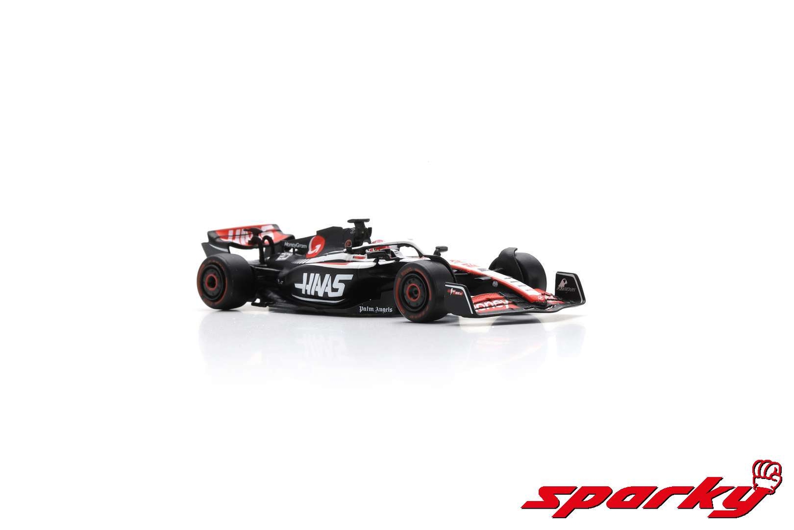 Foto 7 di 8