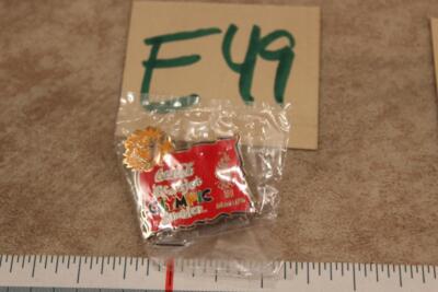 E49G VINTAGE COCA COLA COKE CLASSIC PIN PINBACK 1996 OLYMPIC ATLANTA RED HOT