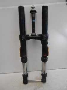 21 22 2022 KTM Duke 390 OEM Left Right Front End Forks Triple Tree Suspension