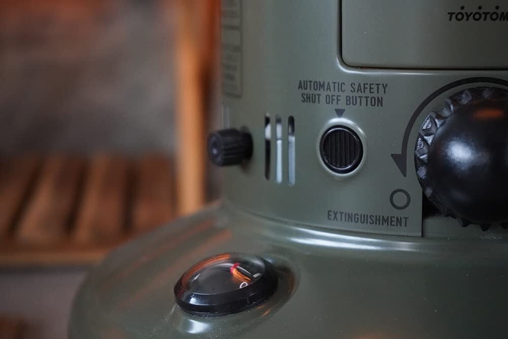 TOYOTOMI GEAR MISSION RR-GE25 Kerosene Oil Heater Rainbow Flame