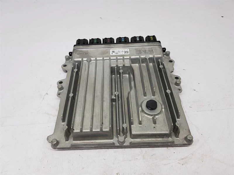 2016 ON MK5 LAND ROVER DISCOVERY ENGINE ECU MODULE 3.0 DIESEL DT306 M8A212B684KA - Image 3 of 4