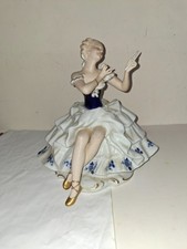 Wallendorf - Statuetta raffigurante Dama con specchio/Ballerina seduta