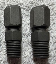 2 Parker 4-4 FBZ-S 1/4" CPI x 1/4" MNPT Carbon Steel Male Connectors NOS