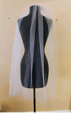 White Wedding Veil Fingertips Length Bridal with comb Accessories