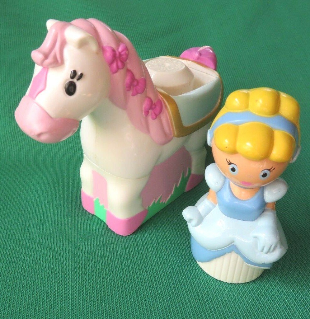 mega bloks cinderella castle