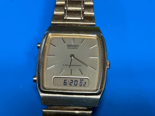 Vintage Seiko H448-5110 Analog Digital Alarm Chronograph Quartz Watch **WORKING*