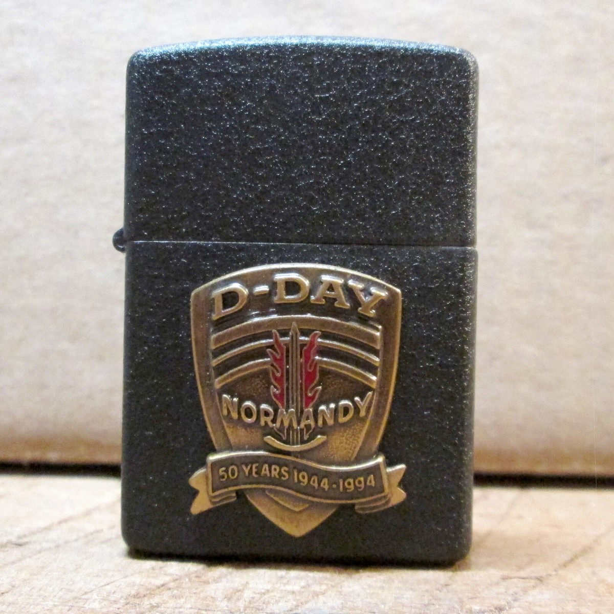 1994 D DAY 50th ANNIVERSARY ZIPPO LIGHTER, Mint in Box