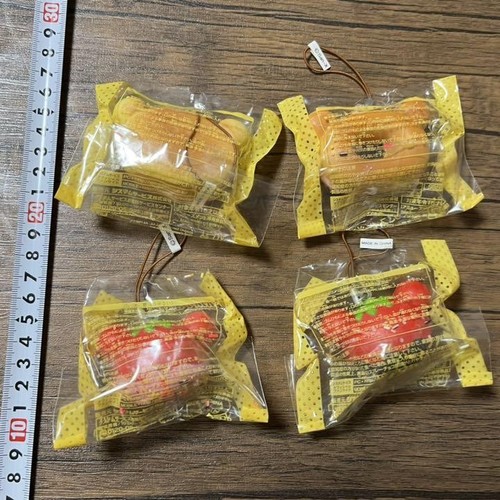 Rilakkuma Lie Sweets Mascotte Squishy Set di 4 #7d2f5f - Foto 18 di 24