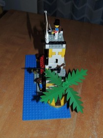 Lego 6263 Pirates Imperial Outpost 100% complete w/manual
