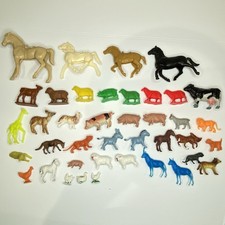 Vintage Lot Of 40 Plastic Farm Animals Horses Pigs Sheep Hong Kong