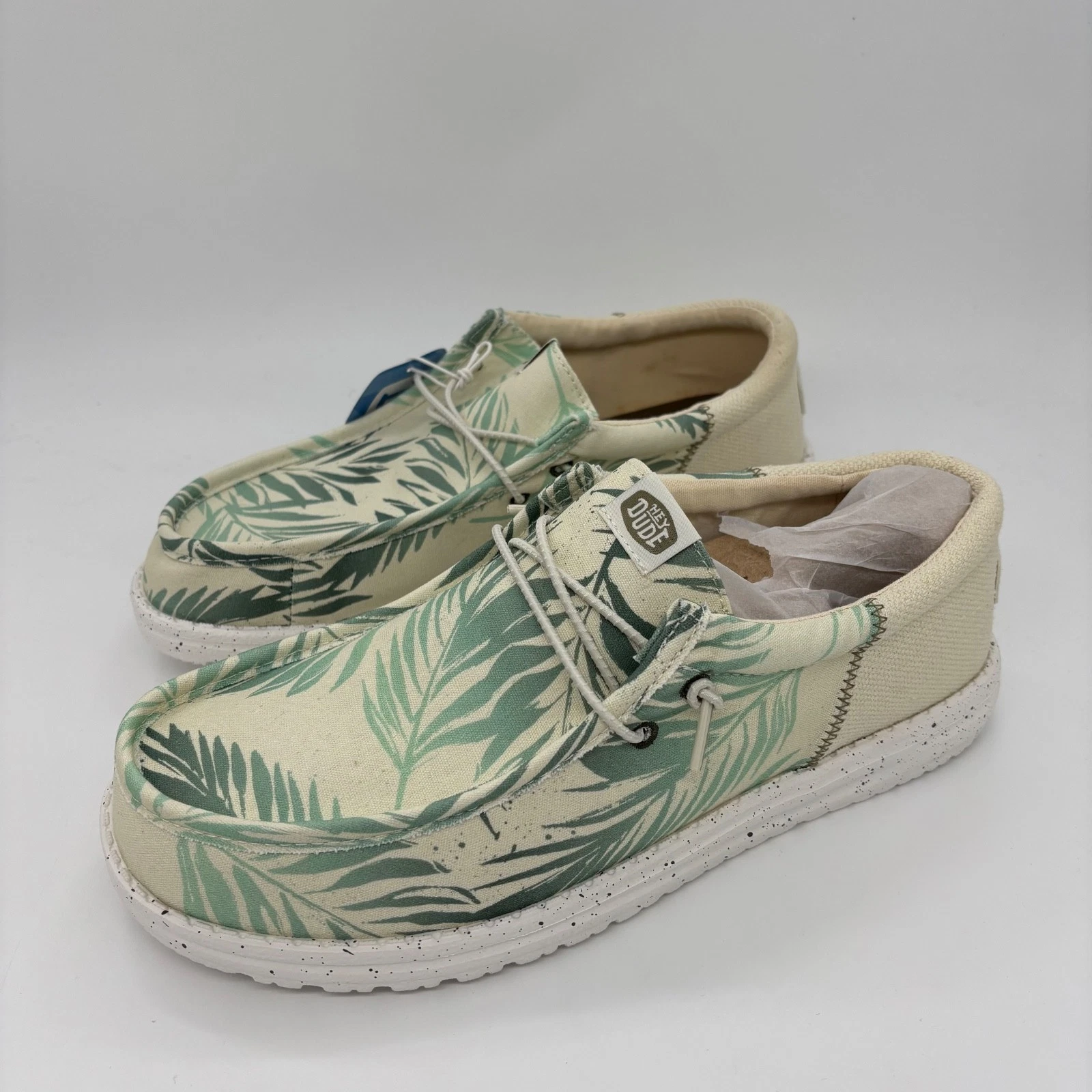 Hey Dude Shoes Wally Funk Psych Palm Slip On Lightweight Green Size 10 Mens
Opens in a new window or