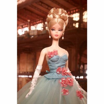 Barbieファッションモデルコレクション　レア入手困難　お値下げ Barbie®Fashion Model Collection The Gala's Best™ Doll mint | eBay
