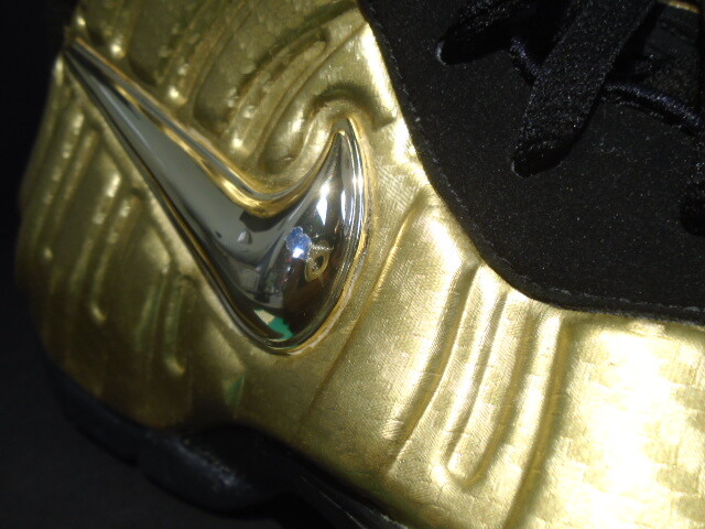 metallic foamposites