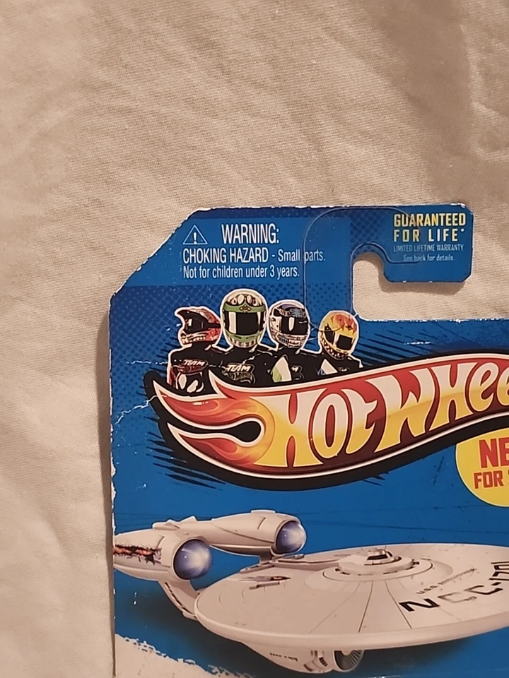 Hot Wheels Star Trek EE. UU. Enterprise NCC-1701 escala 1:64 HW Imagination 2013 Foto 2 de 4