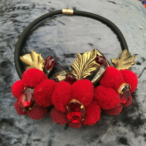 Collana Girocollo Con Fiori In Mezzo Cristallo Rosa Cipria Fatta A ... | Su MissHobby - Foto 10