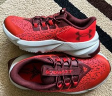 Under Armour Scramjet 5 Running Shoes 3025536 Boys Size 1.5 NEW