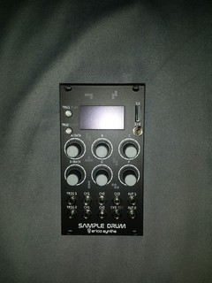Erica Synths Sample Drum Eurorack Modul inkl. Micro SD Card mit Samples