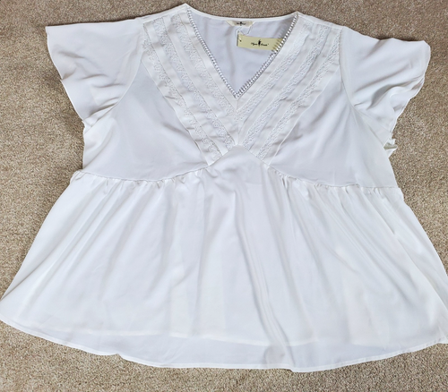 Agnes Orinda Women's Pullover Ivory  Top Lacy Front Plus Size 4X NWTG - Picture 1 of 17