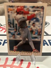 1995 Topps Juan Gonzalez #70! 2 Card Min! Read Desc!