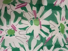Vtg Large Sheer Scarf GREEN WHITE DAISYS Floral 31x31 Square BOLD Retro Lovely