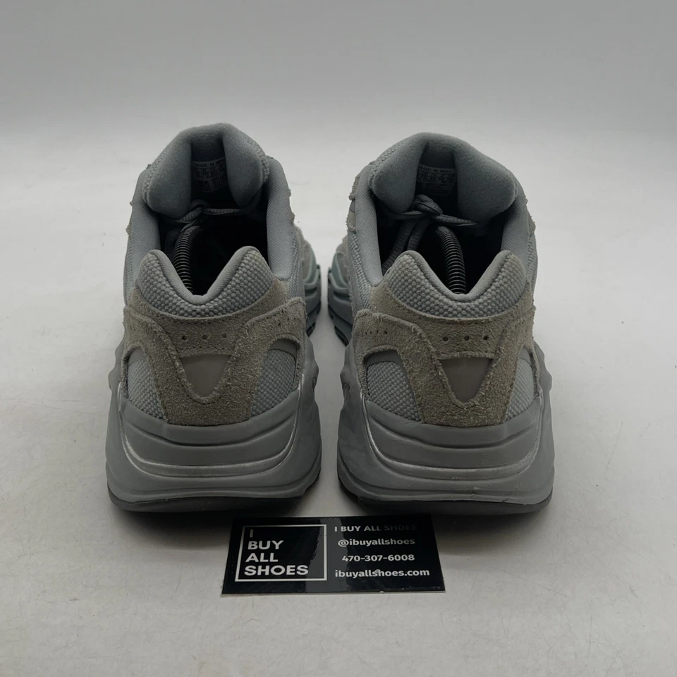 Talla 12 - Adidas Yeezy Boost 700 V2 Azul Hospital (FV8424) Foto 3 de 4