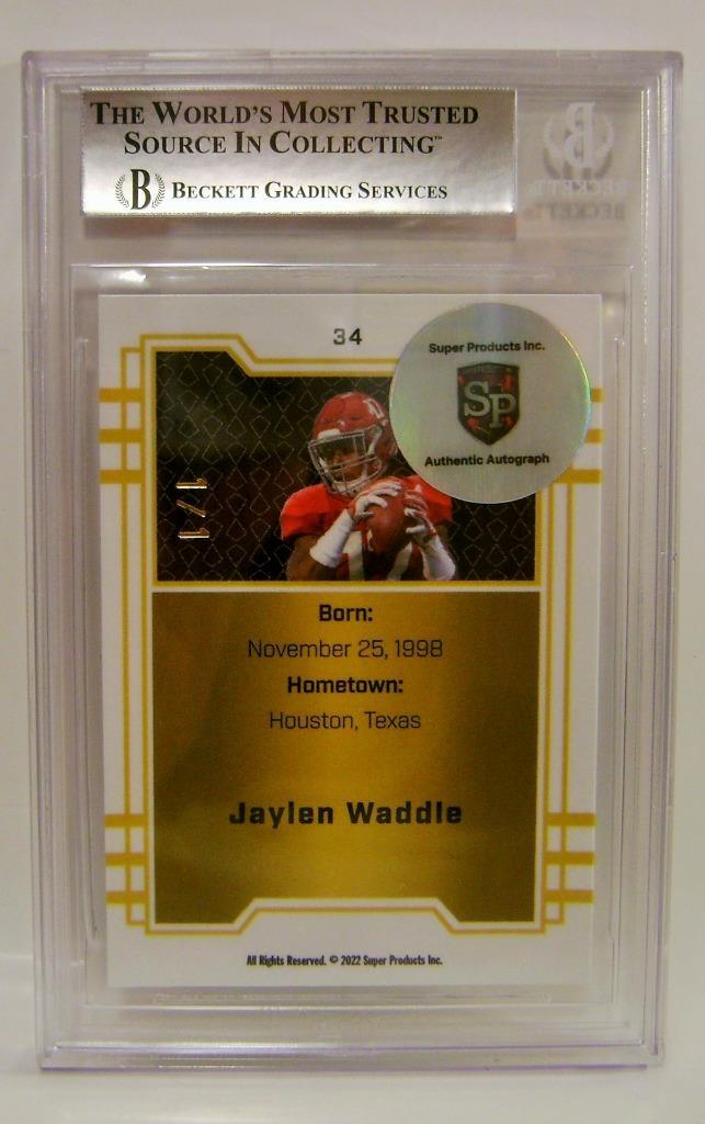 JAYLEN WADDLE TRUE 1/1 AUTO BECKETT GRADING FOOTBALL SUPER GLOW 1ST EVER 2023 view 6
