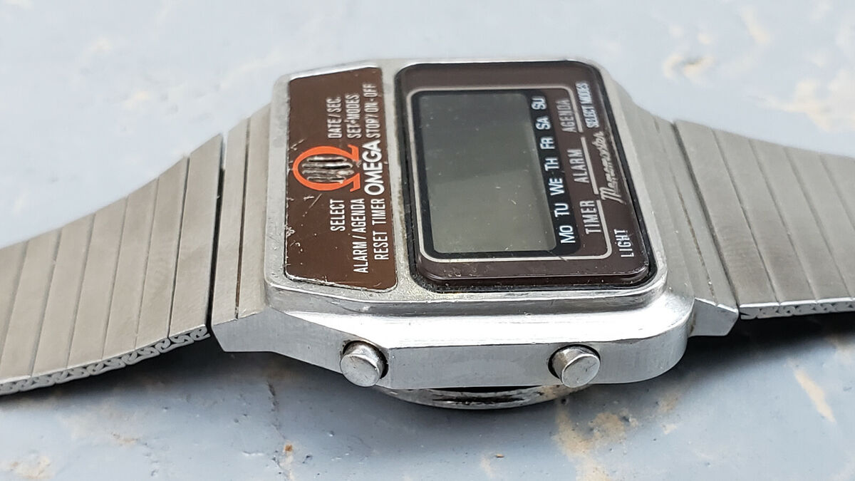 VINTAGE RARE OMEGA MEMOMASTER LCD QUARTZ MENS STEEL WATCH | eBay VINTAGE RARE OMEGA MEMOMASTER LCD QUARTZ MENS STEEL WATCH | eBay