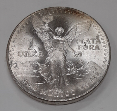 1986 Mexico 'Libertad' One Onza .999 Fine Silver Coin UNC w/Toning