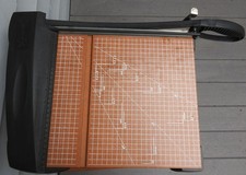 X-ACTO Heavy-Duty Wood Base Guillotine-Style Paper Trimmer Cutter 12" x 12"
