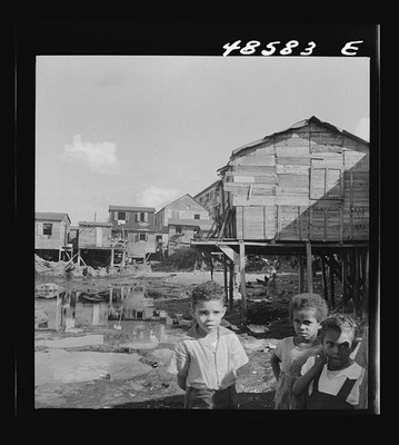 Photo:San Juan Puerto Rico La Perla Slum Area 1941 Children Stilt Houses
