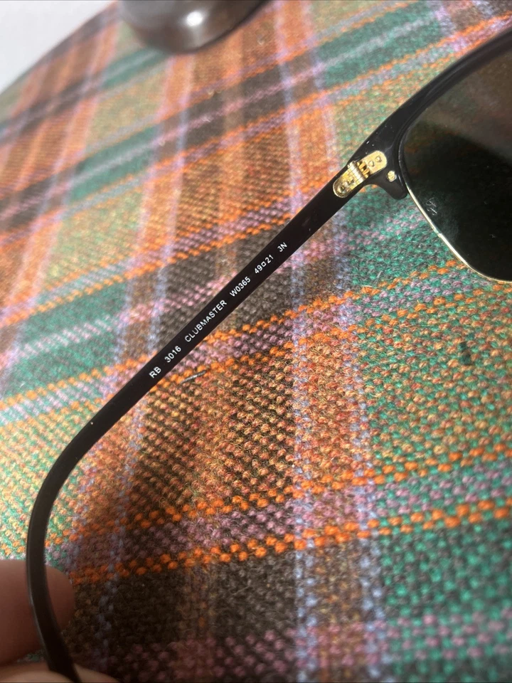 Ray-Ban Clubmaster Sunglasses Black, photo 4 of 5