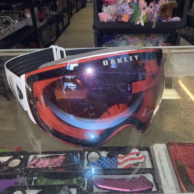 Oakley Flight Deck M Matte White Prizm Rose Gold Goggles Ski Snowboard