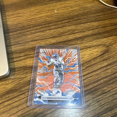 2025 Topps Resurgence Aidan Hutchinson Orange Static 7/25 Refractor Auto Lions