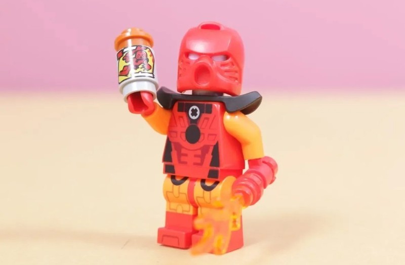 LEGO 71052 CMF Series 29 Bionicle Cosplayer Collectible - ( NOT OPEN )