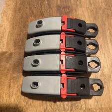 Set Of 4 Thule Quick Snap Clamp Suitable For Evolution Or Similar Rooftop Boxes Set Of 4 Thule Quick Snap Clamp Suitable For Evolution Or Similar Rooftop Boxes