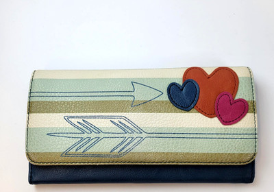 Relic Wallet Womens One Size Multicolor Heart Arrow Checkbook Striped Print Boho