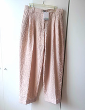 Gorgeous GANNI Textured Slacks w/ Pockets, brand new with tags! Danish design.