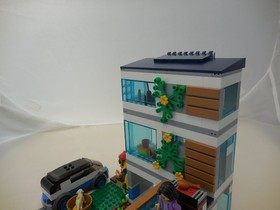 Lego City 60291 Family House & 60150 City Pizza Van both for 1 price