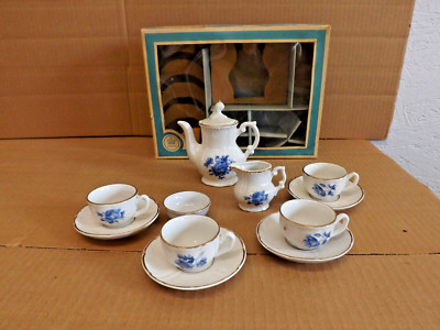 Children's Miniature Tea Set Porzellan Kinderservice Kahla GDR  Blue