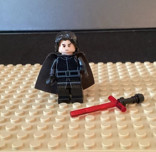 LEGO Star Wars sw0859 75179 Kylo Ren (Cape) Minifigure Good Condition