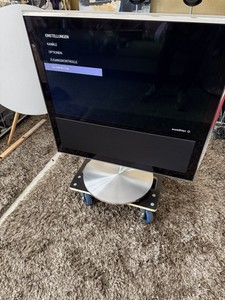 Bang & Olufsen Beovision 10-32 Typ 9576 DVB T/C/S Mit Standfuss