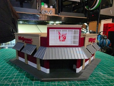 FAMOUS PHARMACY ASSEMBLED PRINT ON DEMAND S SCALE BUILDING/DIORAMA